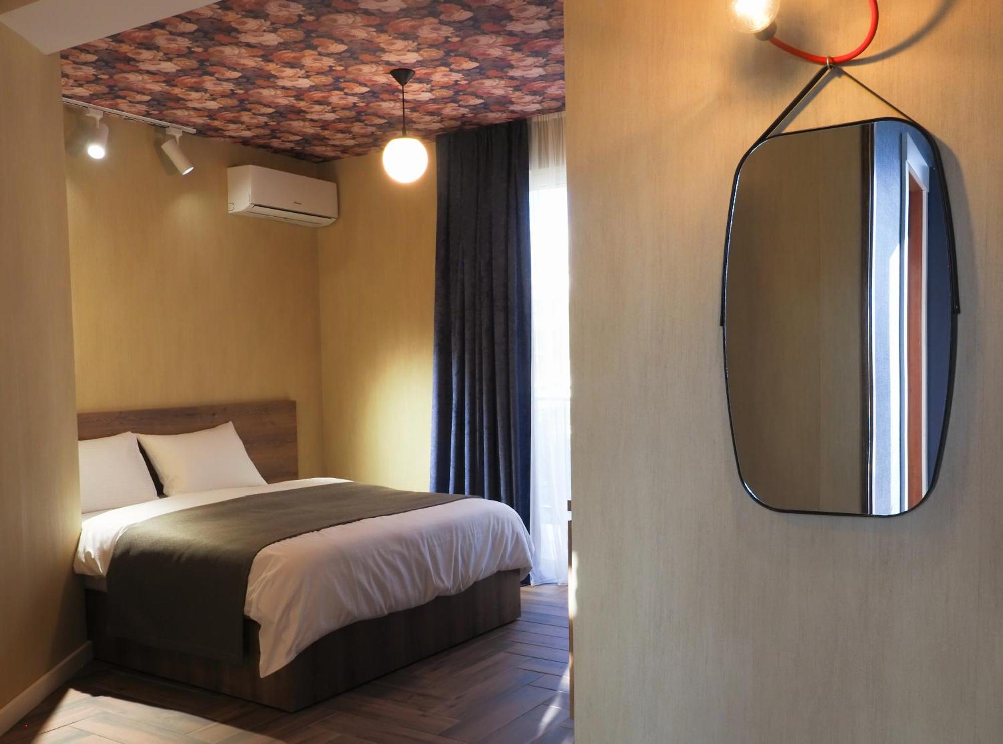 Hotel Hills In Old Tbilisi Zewnętrze zdjęcie